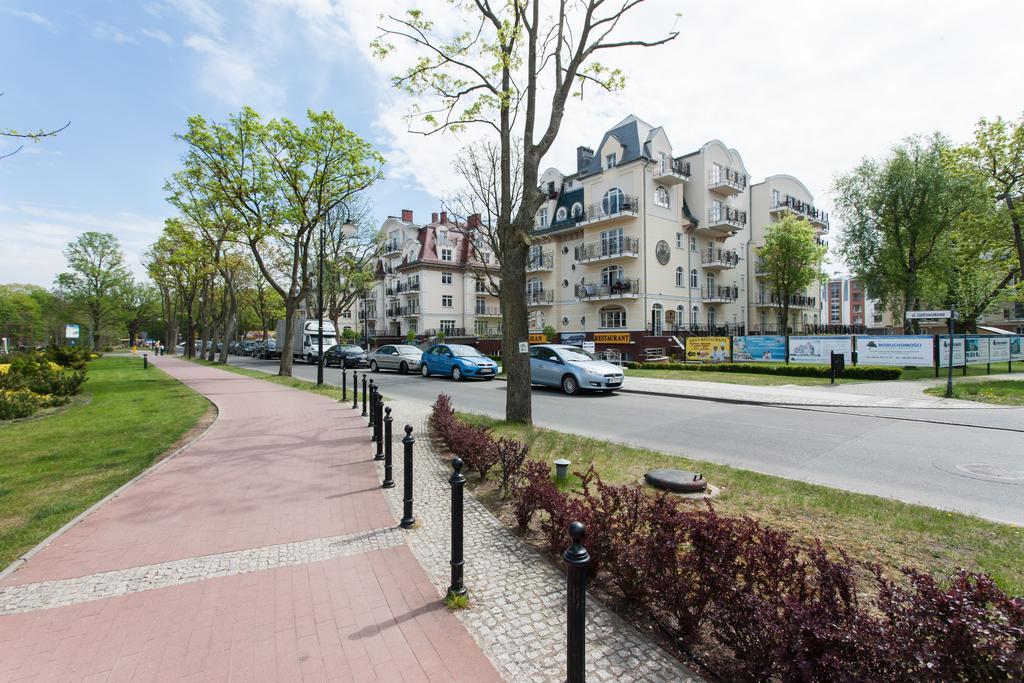 Apartamenty Trzy Korony By Noclegi Renters Swinemünde Exterior foto