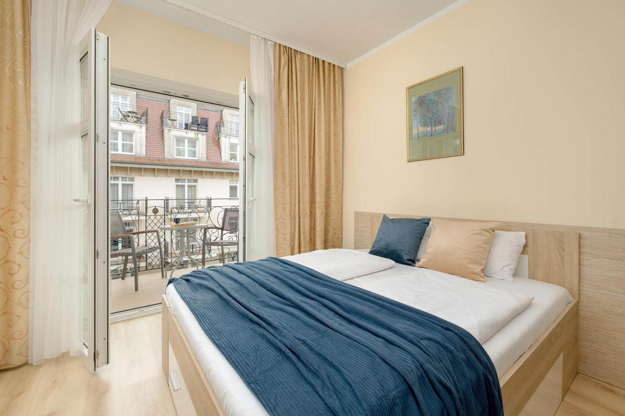 Apartamenty Trzy Korony By Noclegi Renters Swinemünde Exterior foto