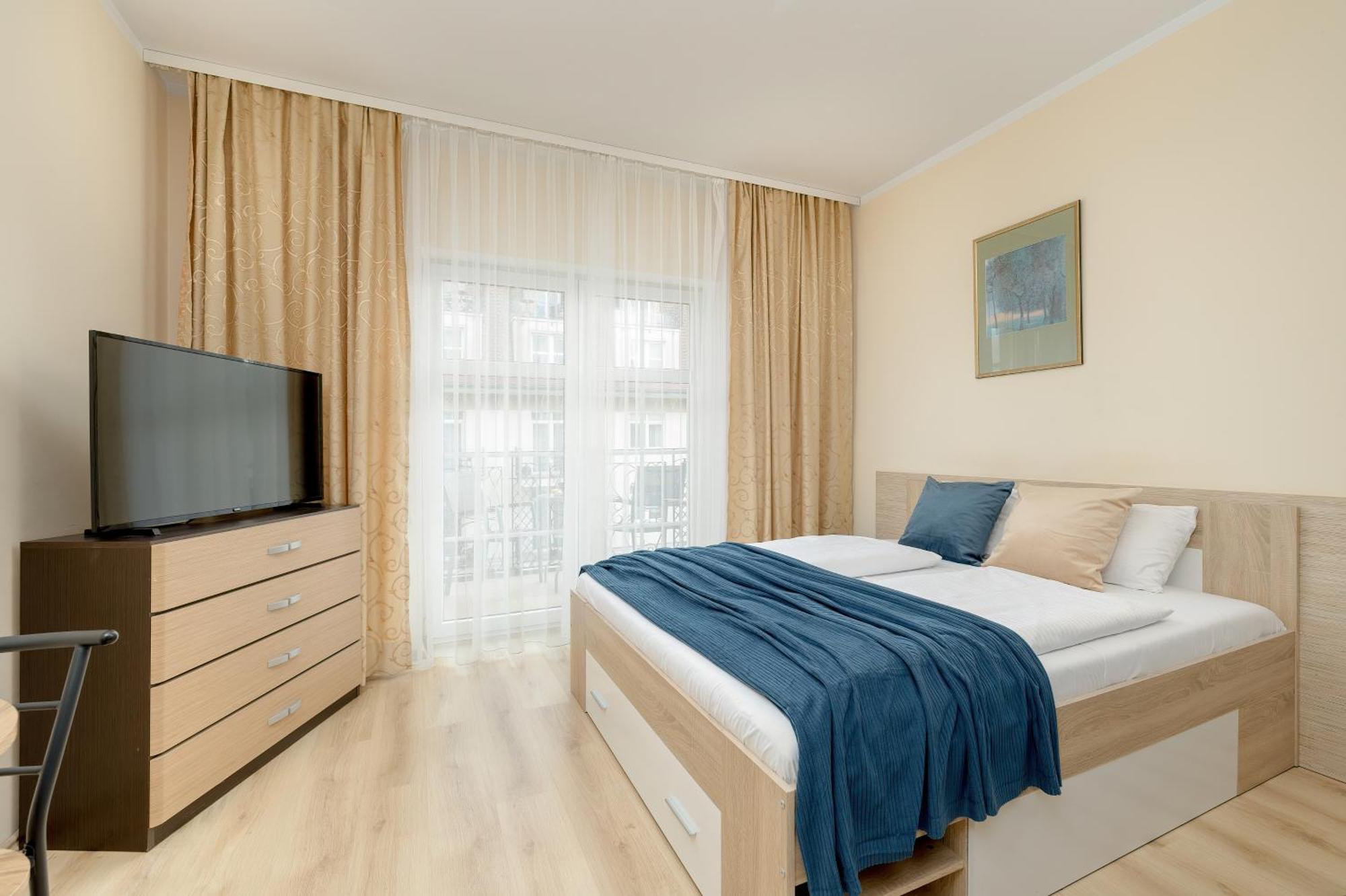 Apartamenty Trzy Korony By Noclegi Renters Swinemünde Exterior foto