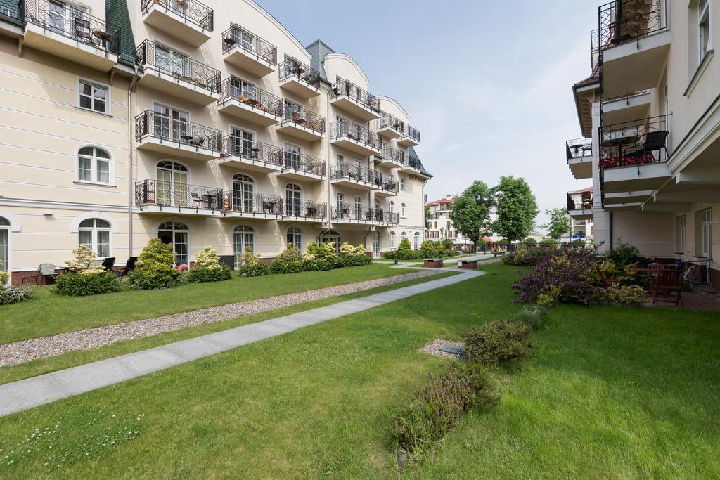 Apartamenty Trzy Korony By Noclegi Renters Swinemünde Exterior foto